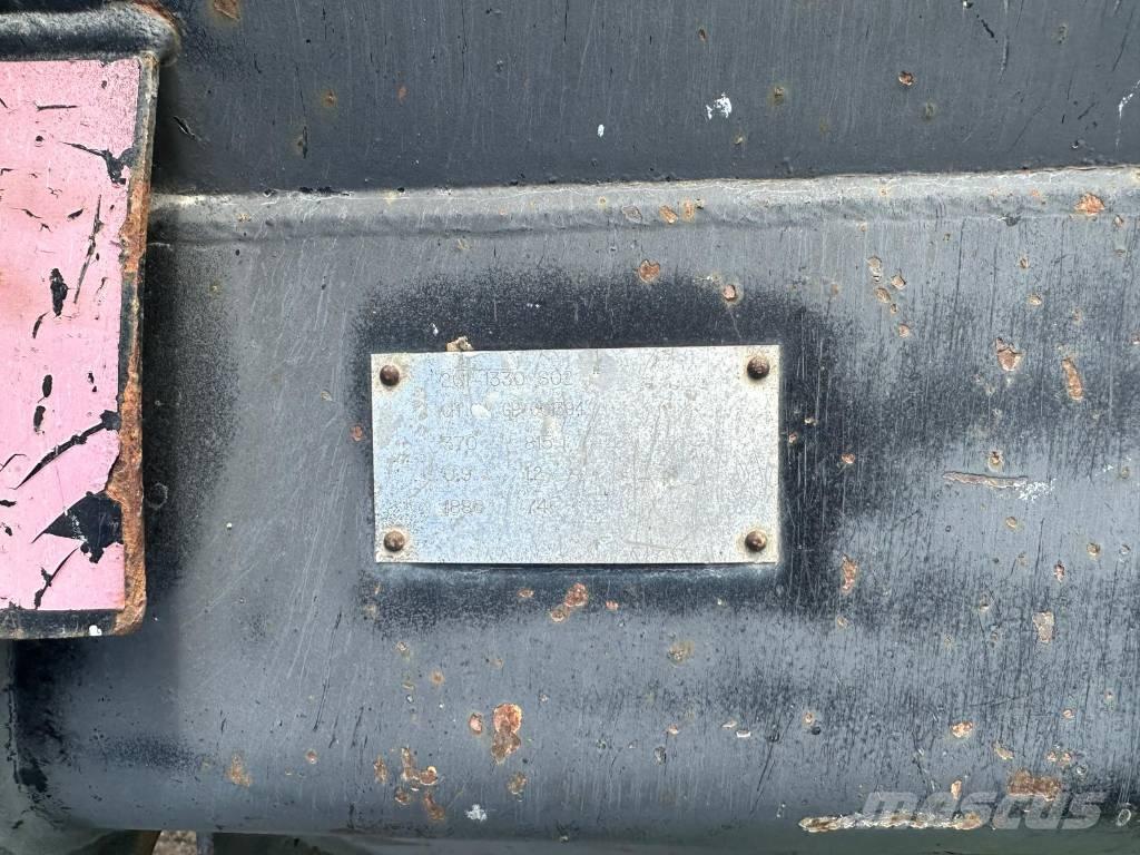 CAT 906 Incarcator pe pneuri