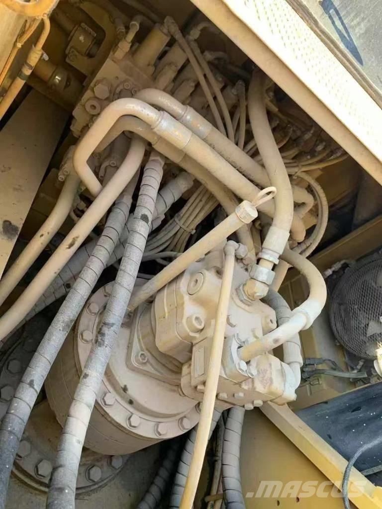 CAT 329 D Excavatoare pe șenile
