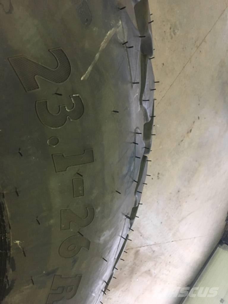 SWT 23.1 - 26 Anvelope, roti si jante