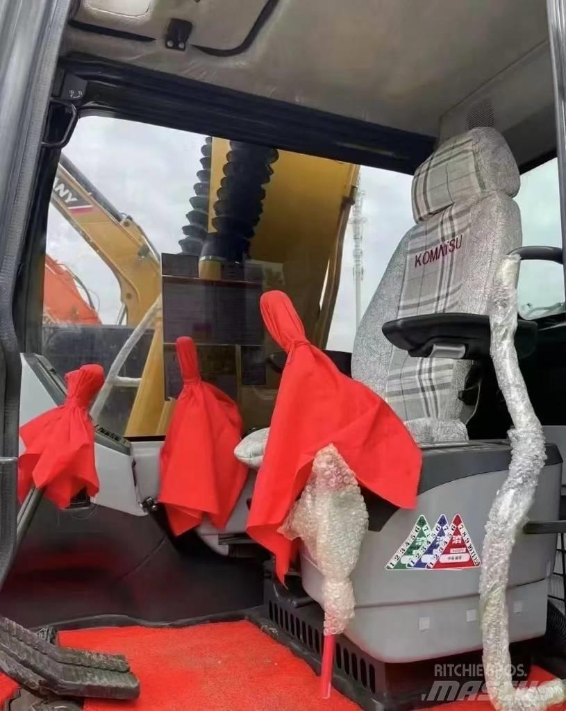 Komatsu PC 130 Excavatoare pe șenile
