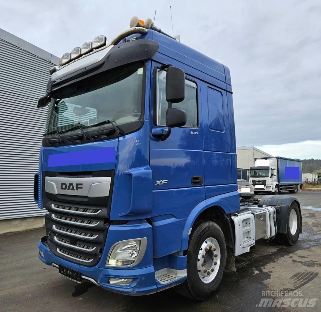 DAF XF 530 Unfall Autotractoare
