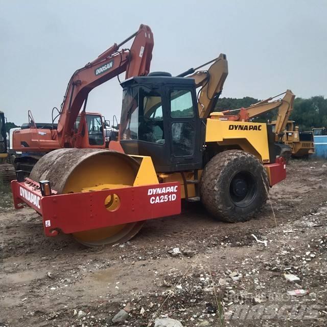 Dynapac CA 25 D Compactoare monocilindrice