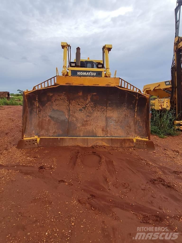 Komatsu D 375 A Buldozere pe senile