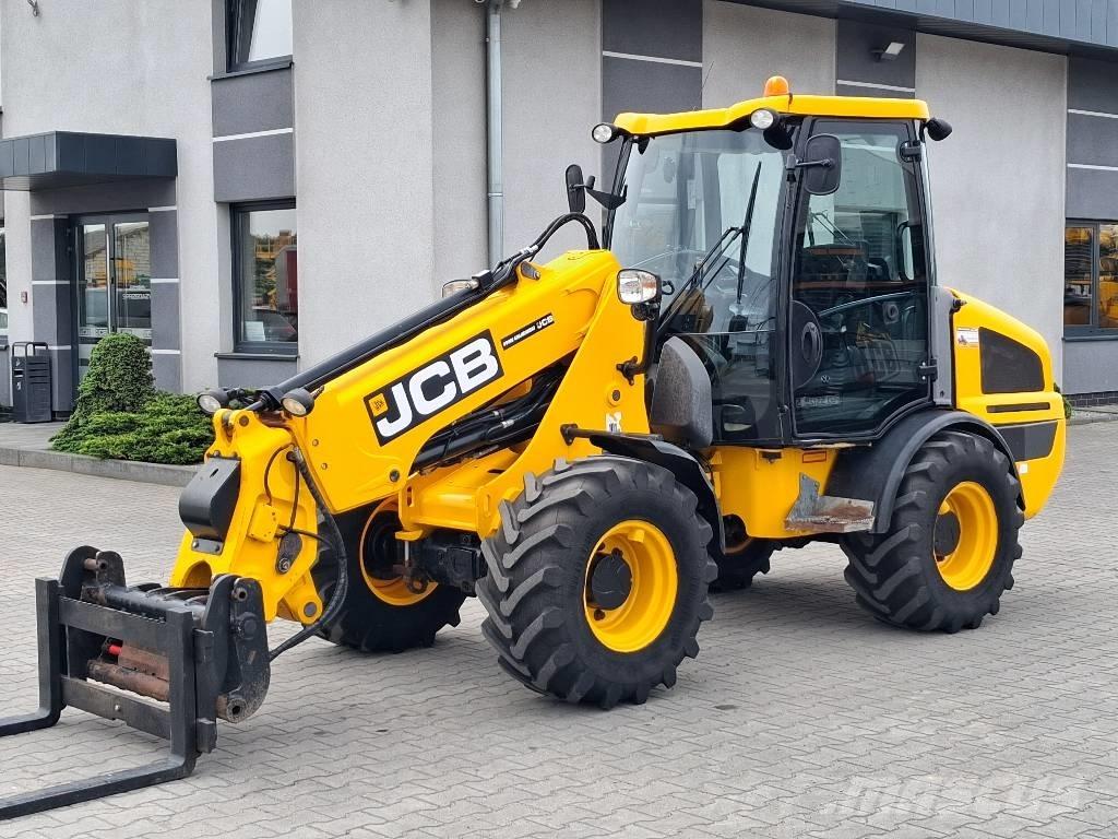 JCB TM 180 ( 220 ) Manipulatoare agricole