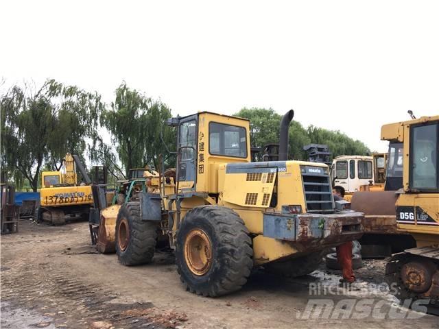 Komatsu WA360 Buldoexcavatoare