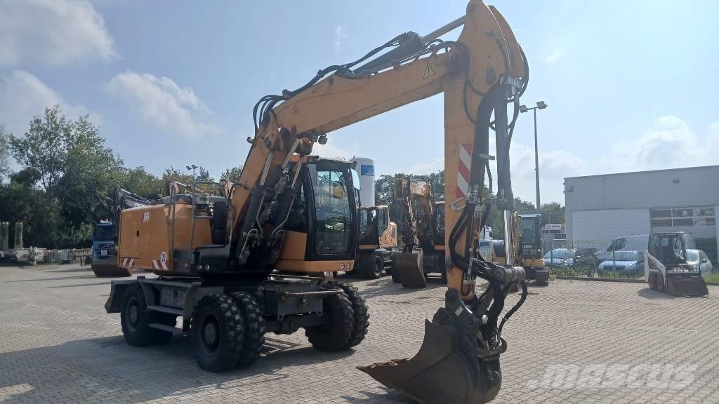 Liebherr A 916 Excavatoare cu roti
