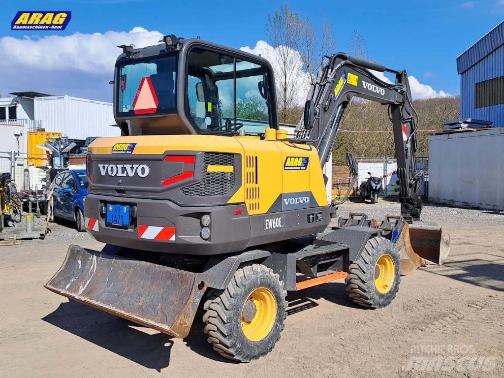 Volvo EW 60 E Excavatoare cu roti