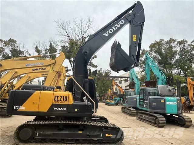 Volvo EC 210 Excavatoare pe șenile
