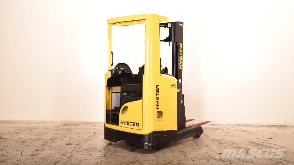 Hyster R 1.2 E Stivuitor cu catarg retractabil