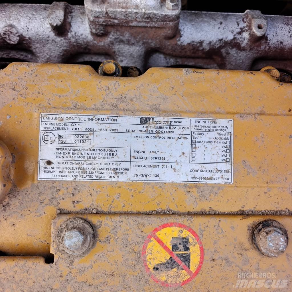 CAT 320 D Excavatoare pe șenile
