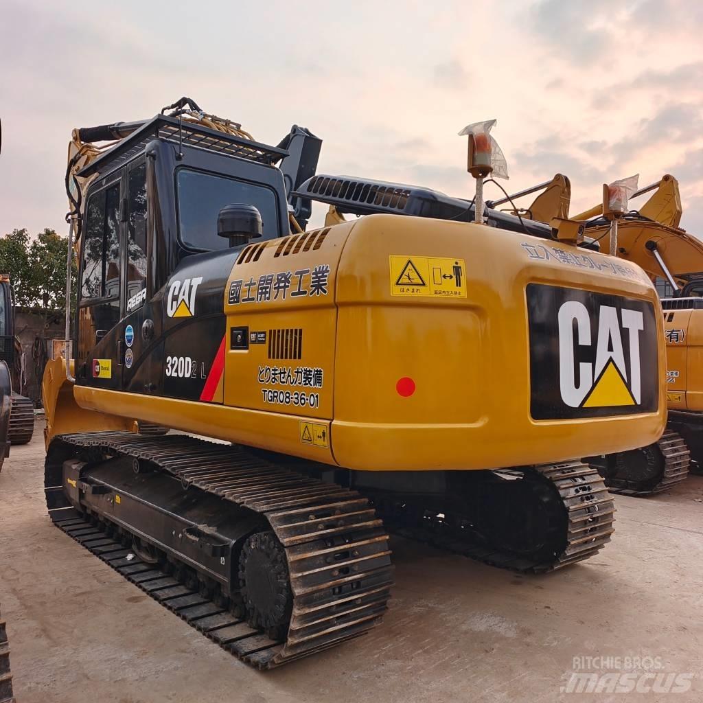 CAT 320 D Excavatoare pe șenile
