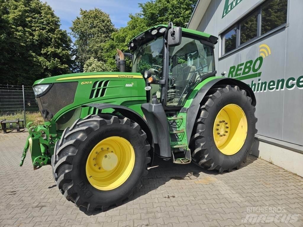 John Deere 6210R Tractoare