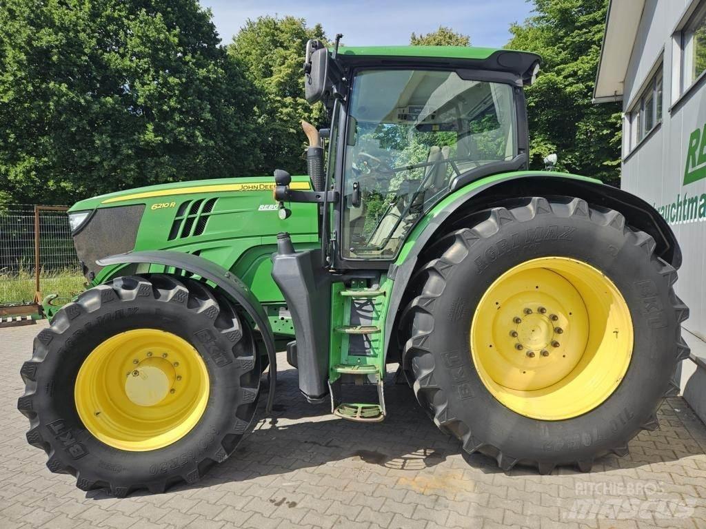 John Deere 6210R Tractoare
