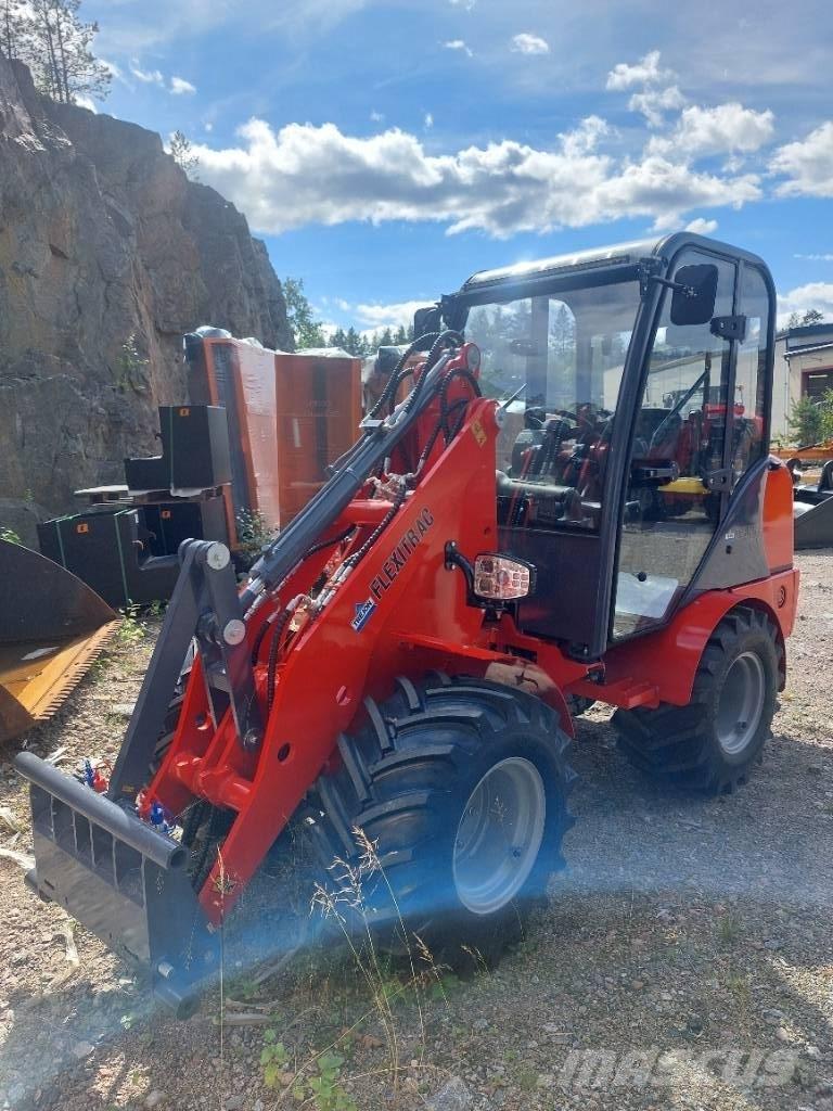 Flexi Trac 1226 cab Tractoare