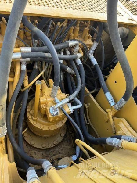 CAT 320 C Excavatoare pe șenile
