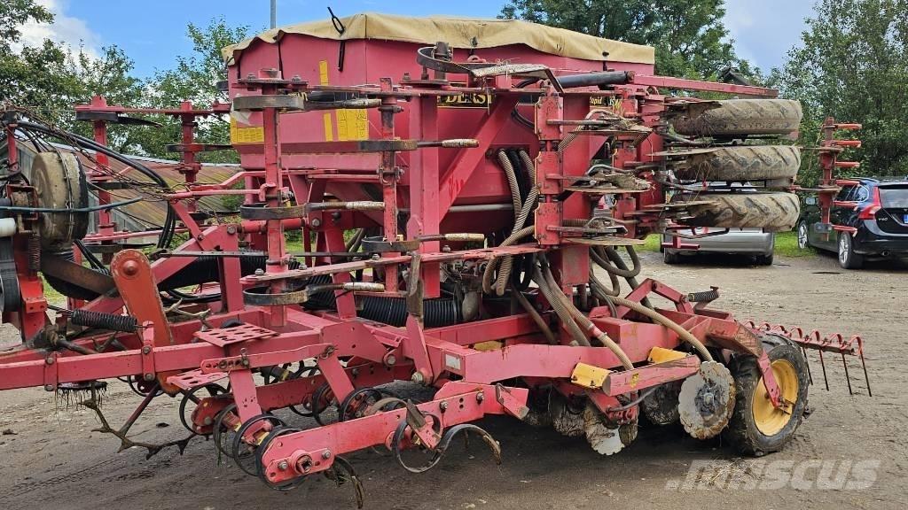 Väderstad Rapid 450P Perforatoare
