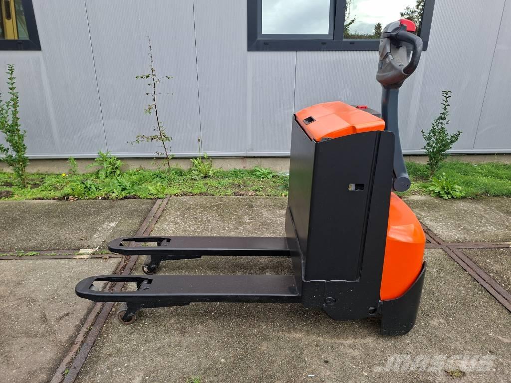 BT LWE 160 Transpaleta manuala