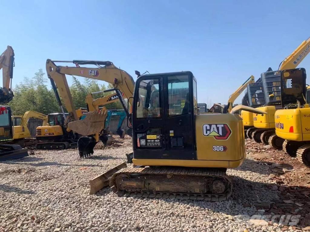 CAT 306 Excavatoare pe șenile
