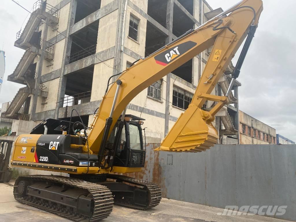 CAT 320 D Excavatoare pe șenile
