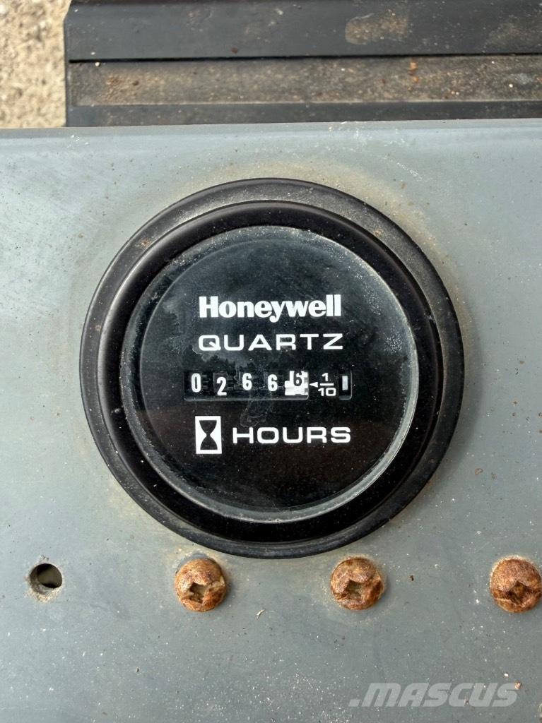 SkyJack SJ 4632 Platforme foarfeca