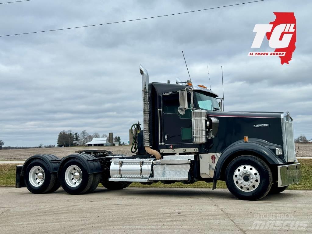 Kenworth W900 Autotractoare