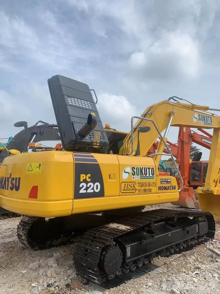 Komatsu PC 220-8 Excavatoare pe șenile
