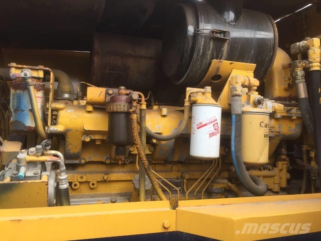 Komatsu GD 623 A Gredere