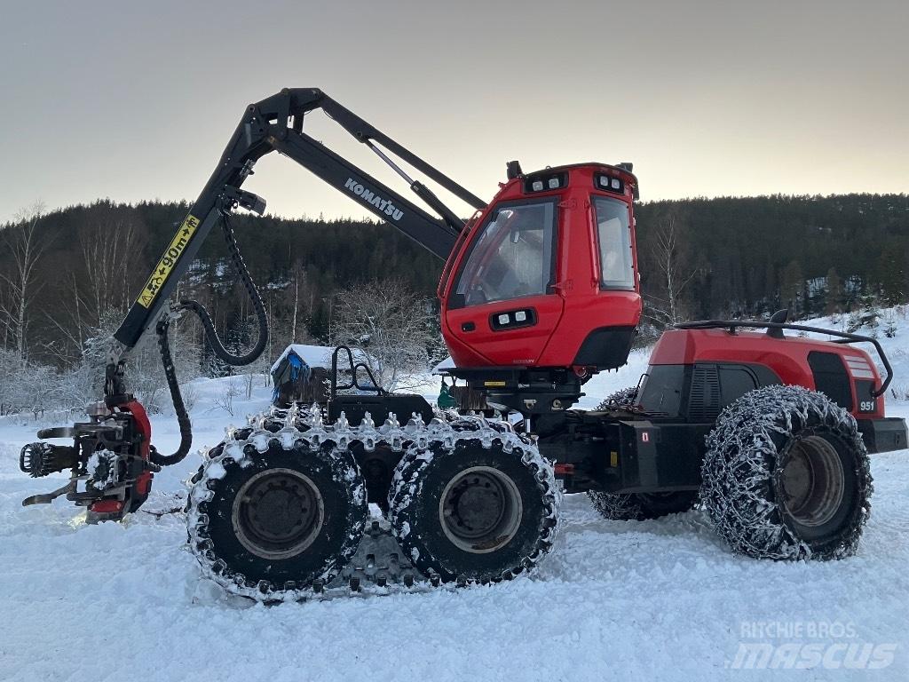 Komatsu 951 Combine forestiere