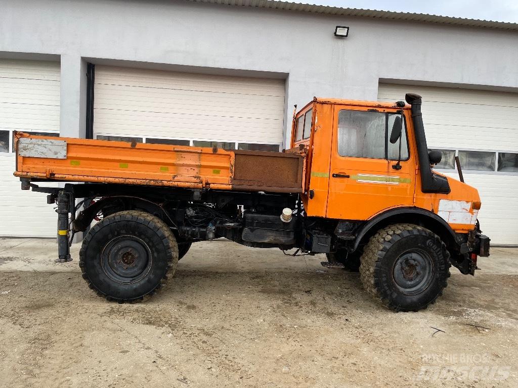 Mercedes-Benz Unimog Masini utilitare
