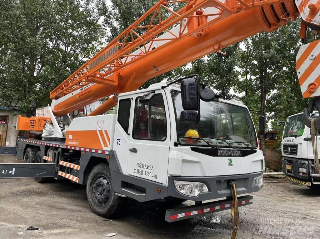 Zoomlion QY30V Macara pentru orice teren