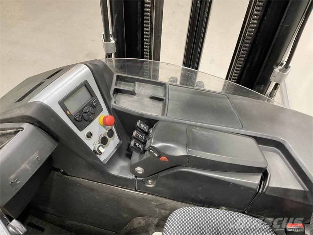 Mitsubishi RB16NH Stivuitor cu catarg retractabil