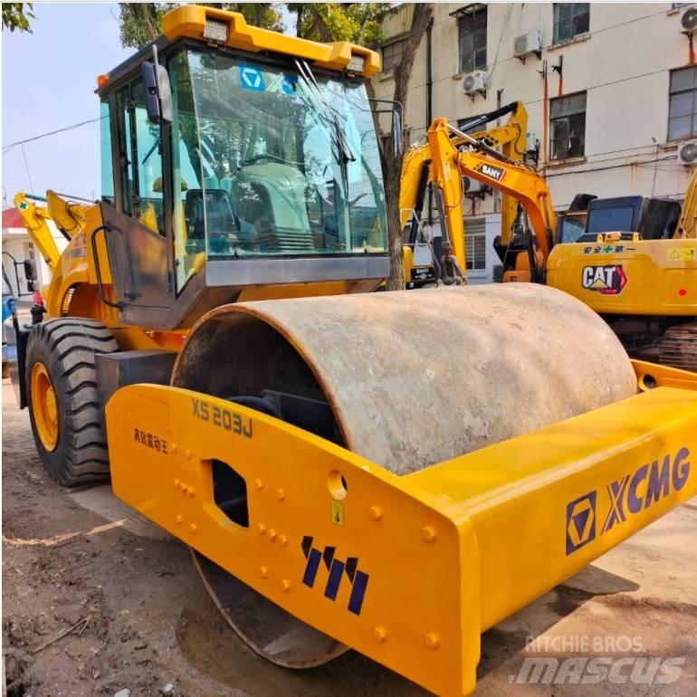 XCMG XS 203 J Compactoare monocilindrice