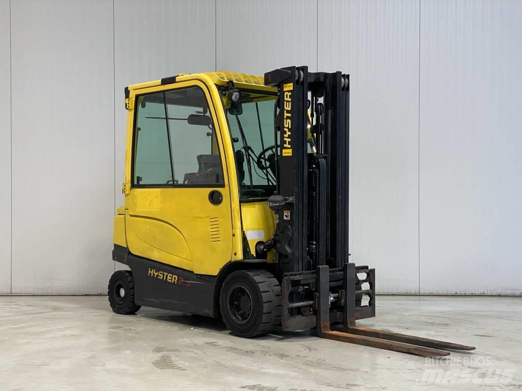 Hyster J2.5XN Stivuitor electric