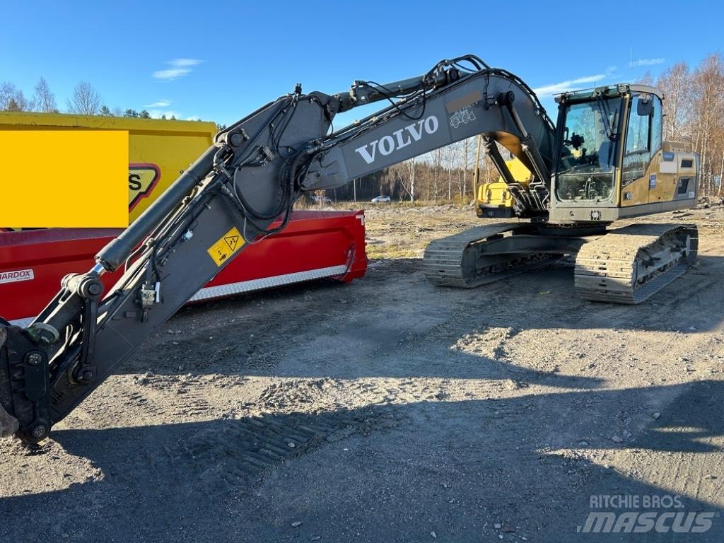Volvo EC 220 DL Excavatoare pe șenile
