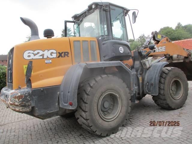CASE 621 C Incarcator pe pneuri
