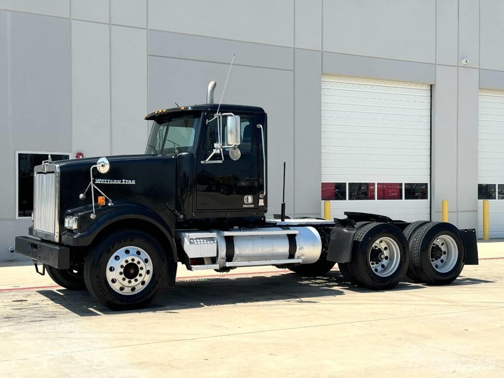 Western Star 4900 Autotractoare