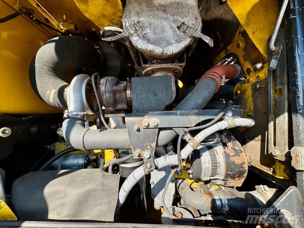 Komatsu WA 430-6 Incarcator pe pneuri