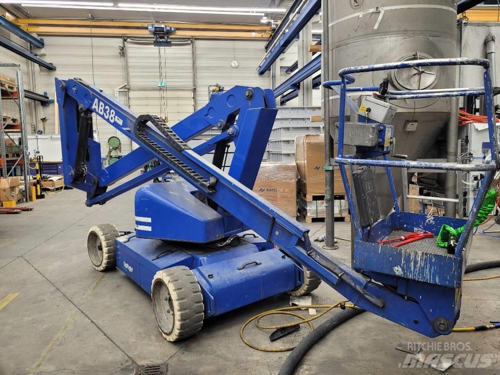 UpRight AB38 Nacele cu brat articulat