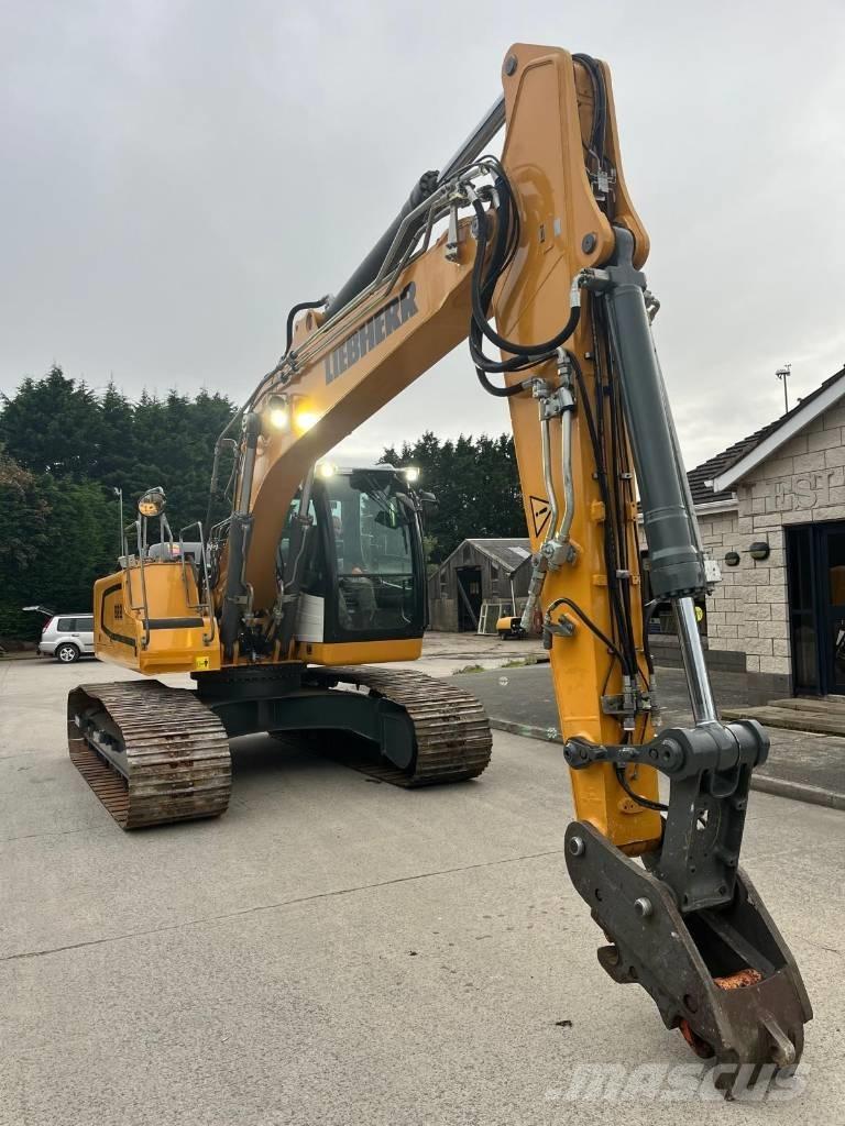 Liebherr R 922 Excavatoare pe șenile
