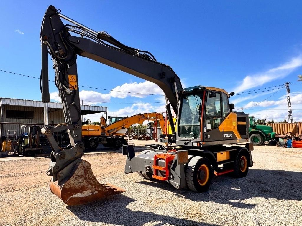 Volvo EW 160 E Excavatoare cu roti