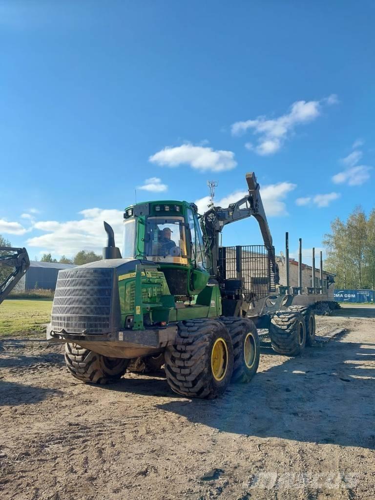 John Deere 1510G Transportoare