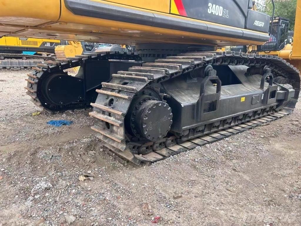 CAT 340 Excavatoare pe șenile
