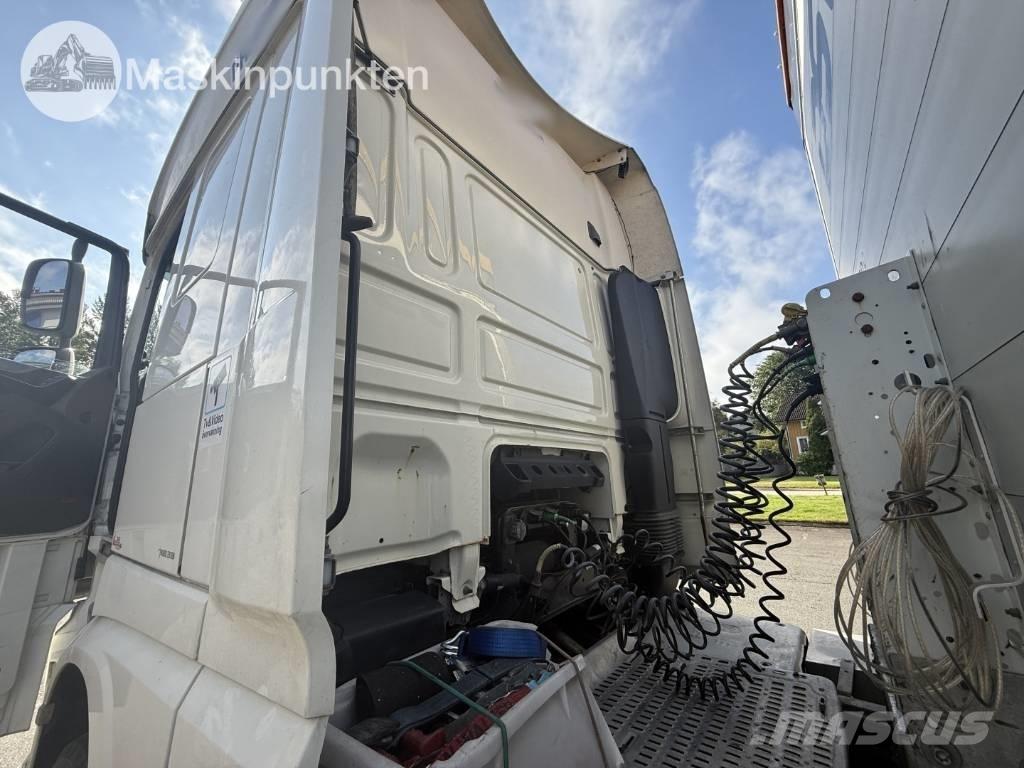 DAF 530 Autotractoare
