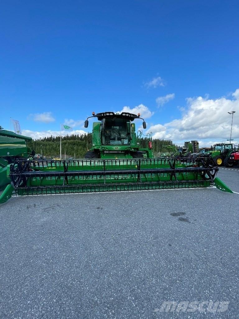 John Deere T 550 Combine de secerat