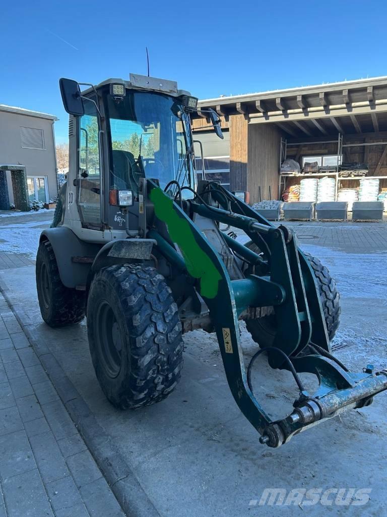 Atlas AR 75 Incarcator pe pneuri