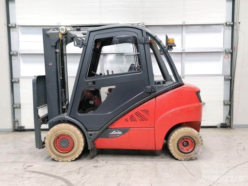 Linde H30D-02 Stivuitor diesel