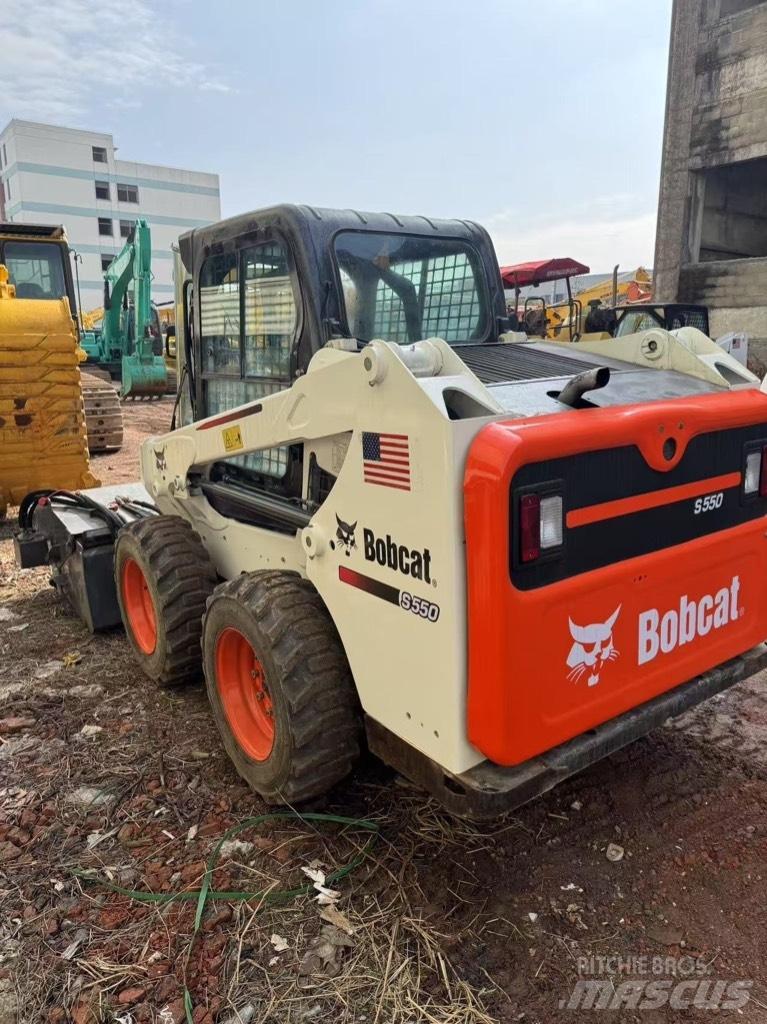 Bobcat S 550 Mini incarcator