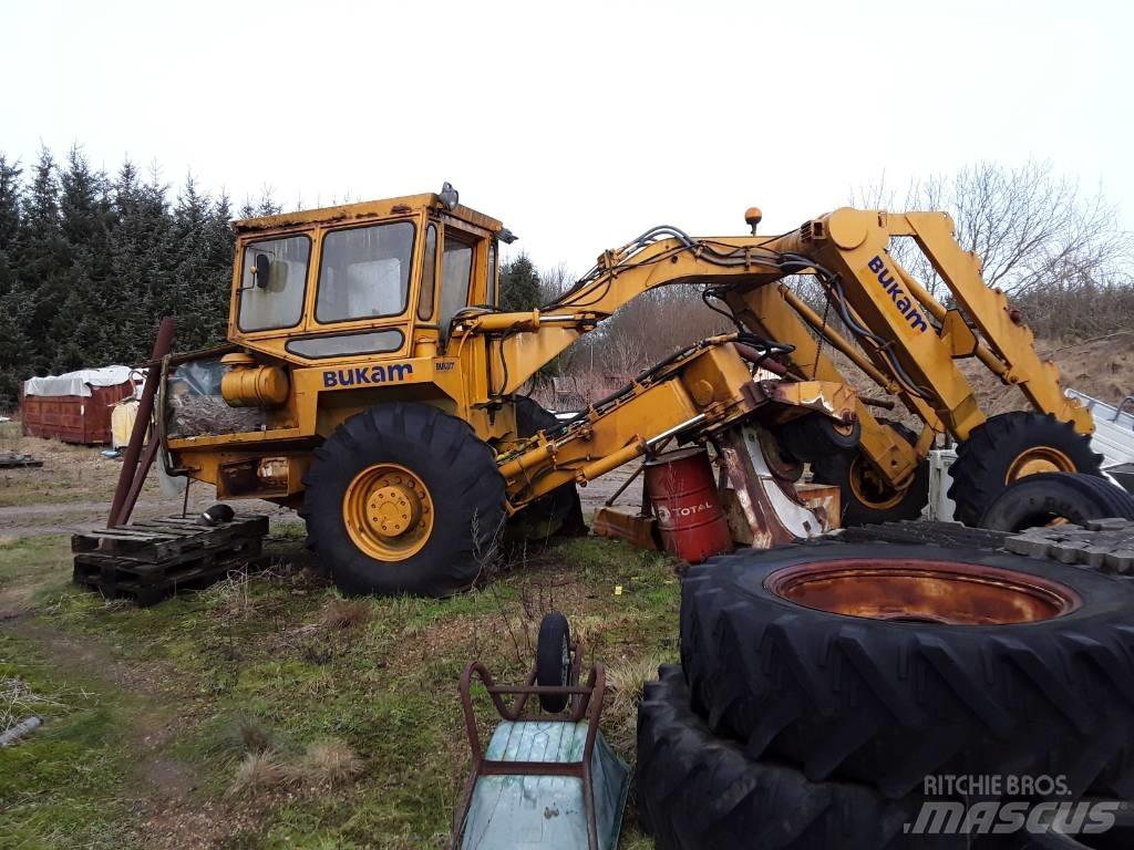 CAT SEAMAN 180 Excavatoare de santuri
