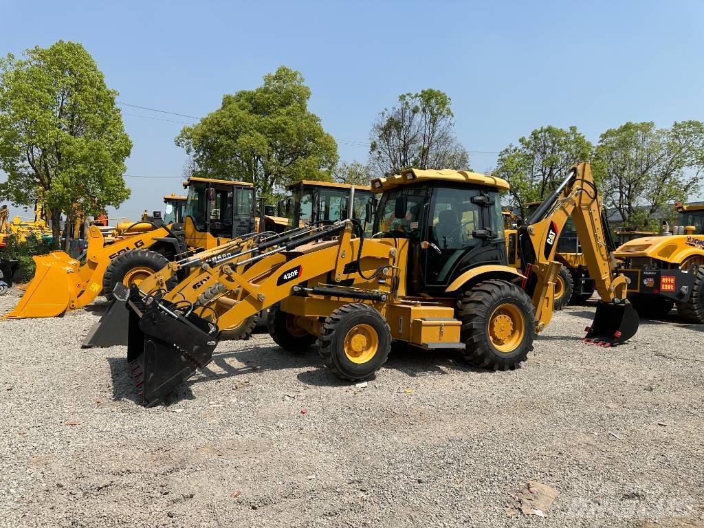 JCB 4CX Buldoexcavatoare