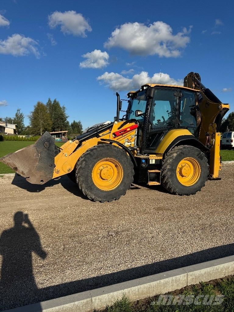 CAT 444 Buldoexcavatoare